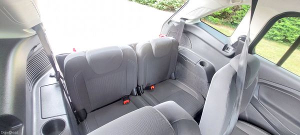 Ford C-Max 2017 *7 Seater 396201482