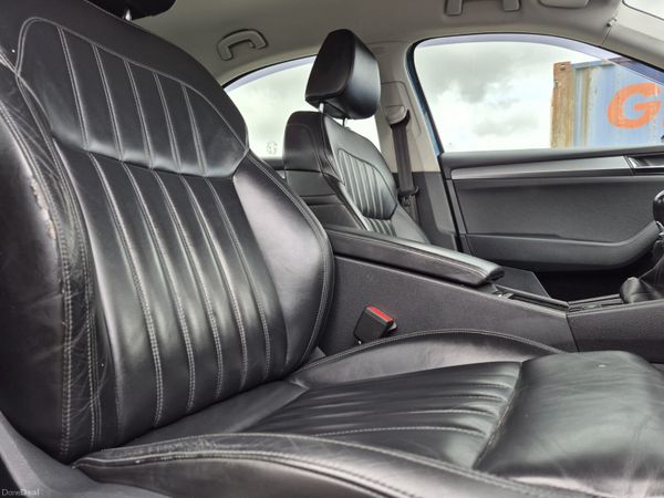 2018 Skoda Superb Manual 396201770