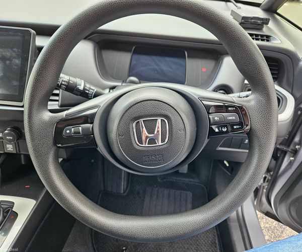 Honda Fit 2023 e:HEV 48k miles only 396218488