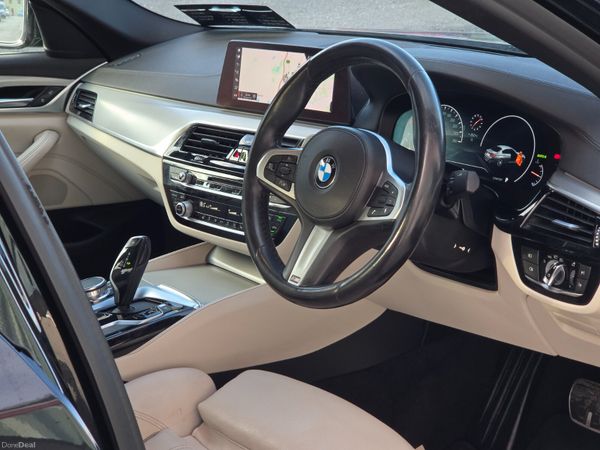 BMW 5-Series 2019 M-PERFORMCE PACK LOW KMS 396343488
