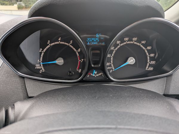Ford Fiesta Zetec 2017 Full Service History 396368208