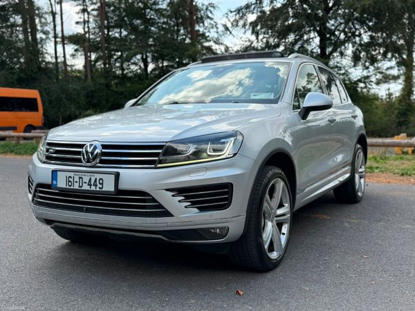 2016 Volkswagen Touareg R-Line Crew Cab 396447218