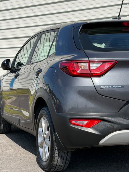 Kia Stonic 2018 396469810