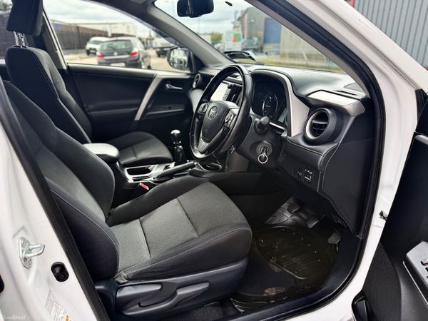 🔴 Toyota RAV4 High Spec 396480378