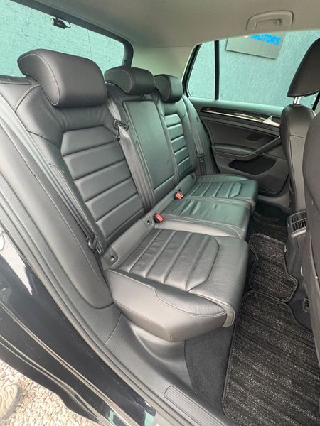 Volkswagen Golf 2.0 TDI Highline Automatic 2019 396483544