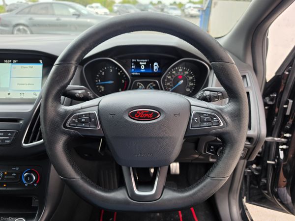 Ford Focus 2017 1.5 tdci ST-LINE 396484032