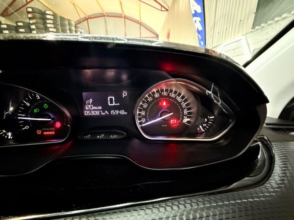 2017 Peugeot 208 - Low Mileage 396488156