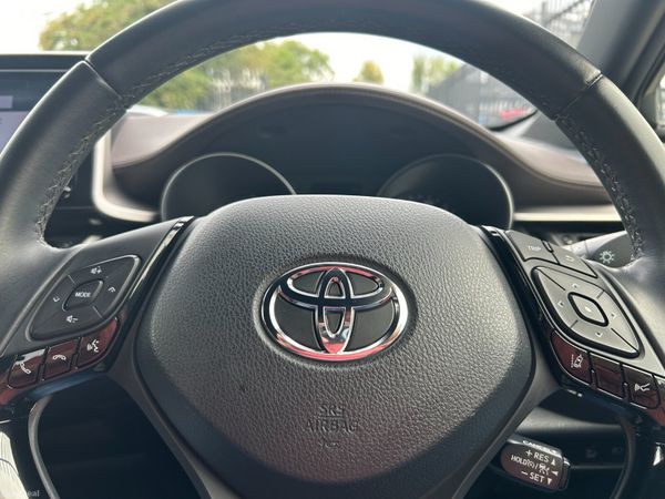 TOYOTA C-HR 2019, 1.8 HYBRID AUTO HIGH SPEC LOW KM 396540982