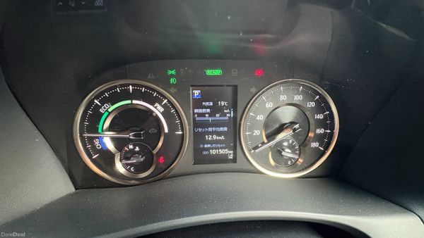 Toyota Alphard 2.5 Hybrid 2023 396550498