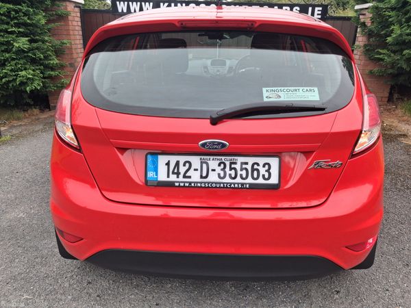 142 Ford Fiesta 1.2 Zetec Only 67000miles... 396581706