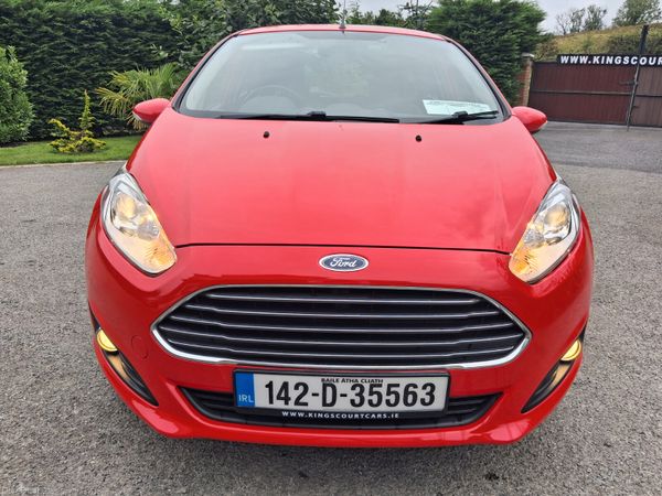 142 Ford Fiesta 1.2 Zetec Only 67000miles... 396581712