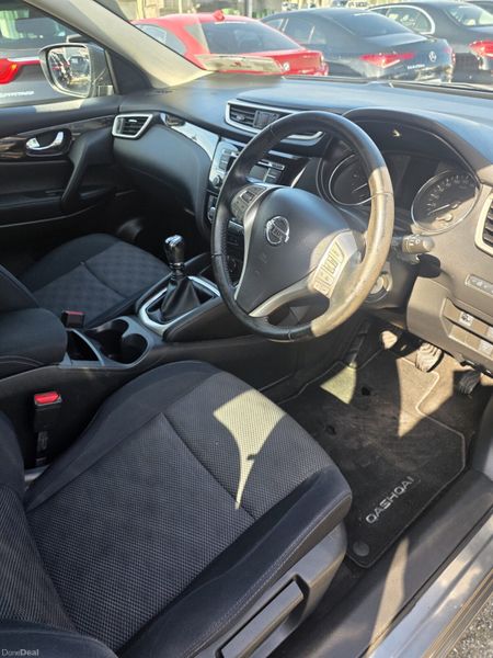 2015 NISSAN QASHQAI 1.5d SV VERY LOW KMS 396588740