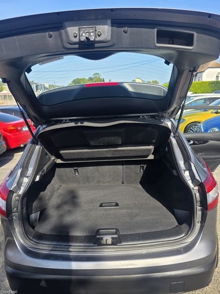 2015 NISSAN QASHQAI 1.5d SV VERY LOW KMS 396588726