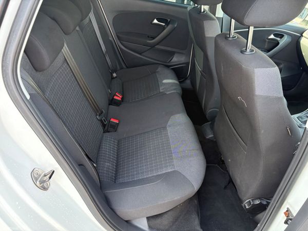 162 Volkswagen Polo Automatic 396590162