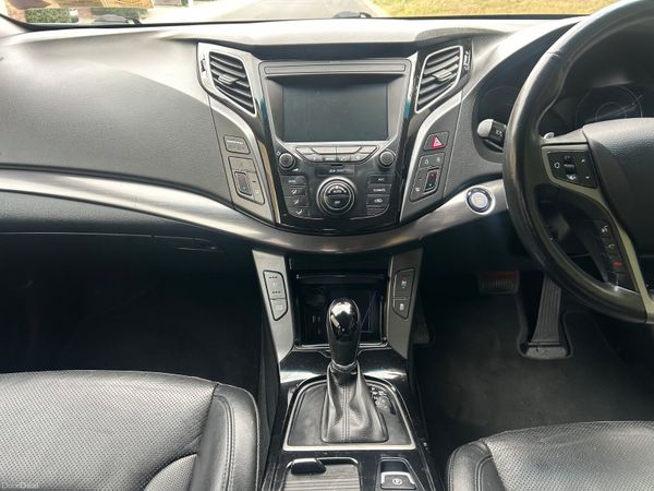 Hyundai i40 2018( NCT 10/27) 396590632