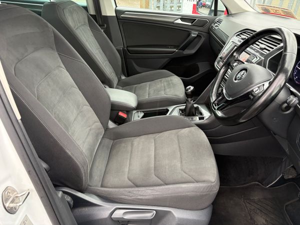 172 Volkswagen Tiguan R line 396591298