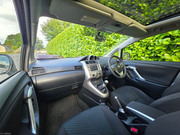 Toyota Verso 2012 396592382