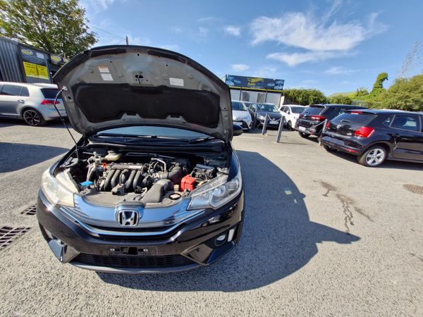 2014 Honda Fit 1.5L Hybrid High Spec Low Miles 396511392