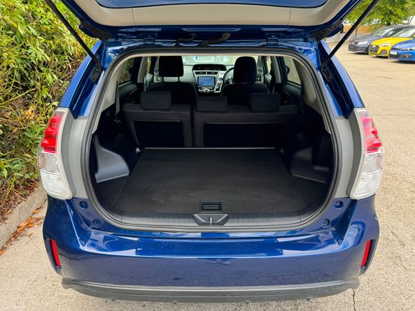 Toyota Prius 1.8 Hybrid Amazing example 396535460