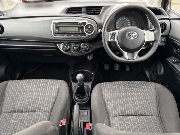 2013 Toyota Yaris 1.0 VVT-I Nct 09/27 Tax 10/26 396537672