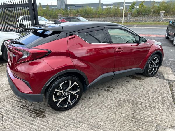 TOYOTA CHR 2019, 1.8 HYBRID AUTO LOW KMS HIGH SPEC 396641176