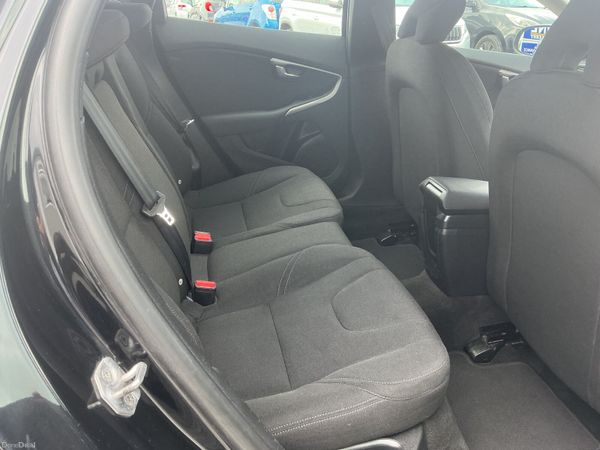 2015 VOLVO V40 1.6 DIESEL  TAX/NCT SPOTLESS 396676854