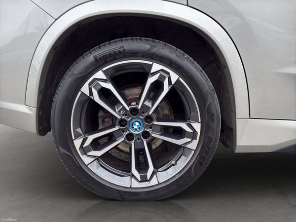 BMW iX1 XD30 M Sport - 2023 396677592
