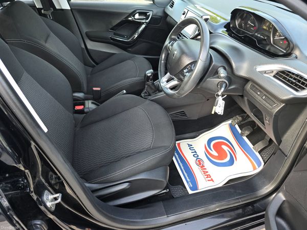 191 Peugeot 208 1.2 Pure Tech Active 396678032