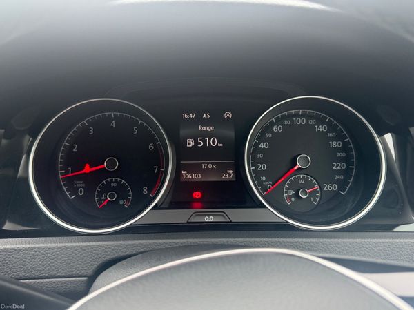 Volkswagen Golf 2015 396699370