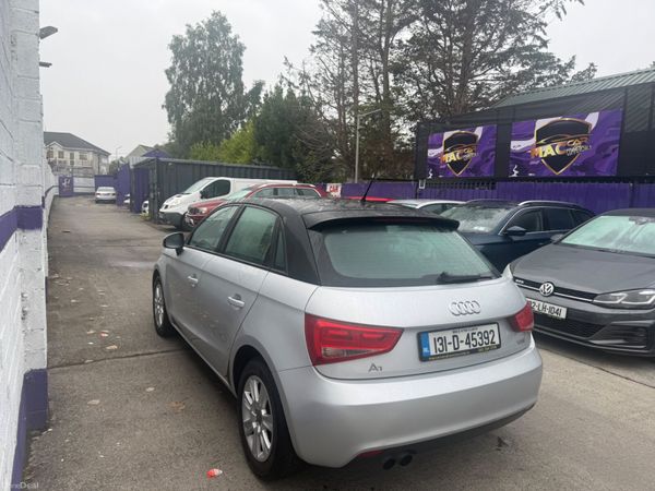 Audi A1 2013 396699822