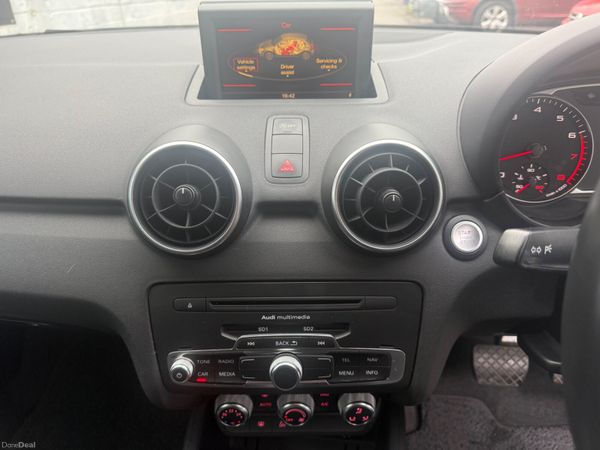 Audi A1 2013 396699828