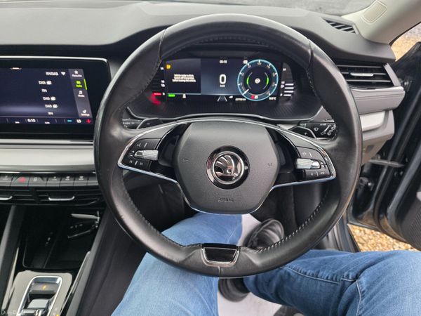 Skoda Octavia 2021 396603758