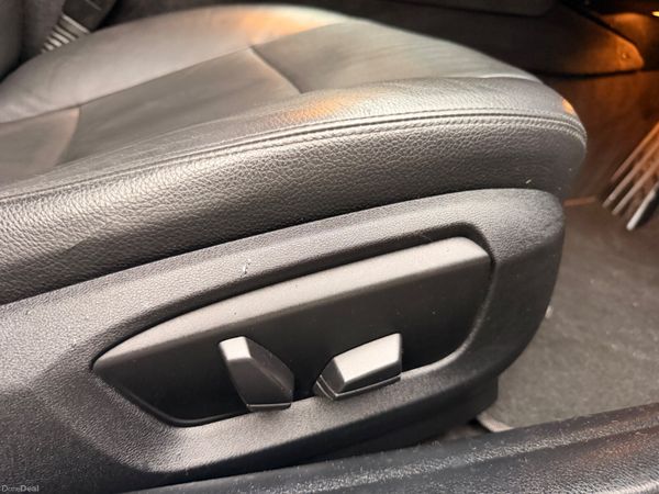 BMW 5-Series 2014 Stunning Car 396609970