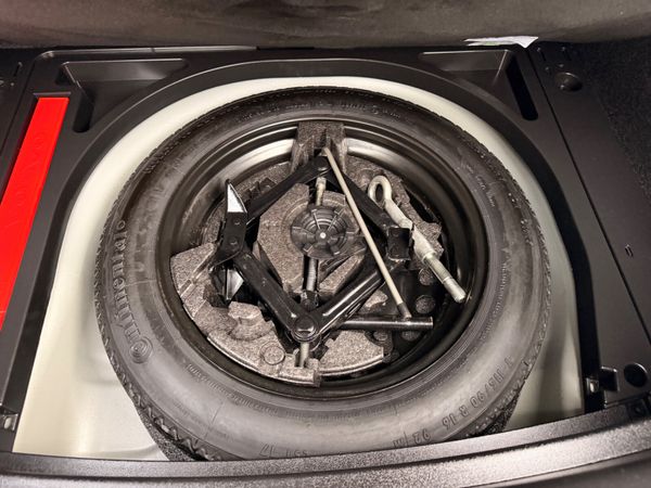 Volvo V40 2017 D2 Diesel Low KM 396610856