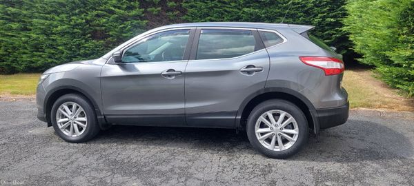 Nissan Qashqai 2015 Automatic 396633074