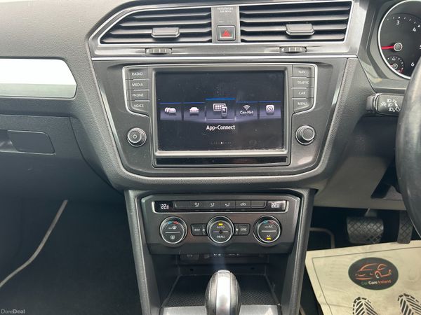 Volkswagen Tiguan 396635596