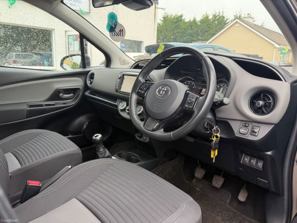 Toyota Yaris LUNA 396763856