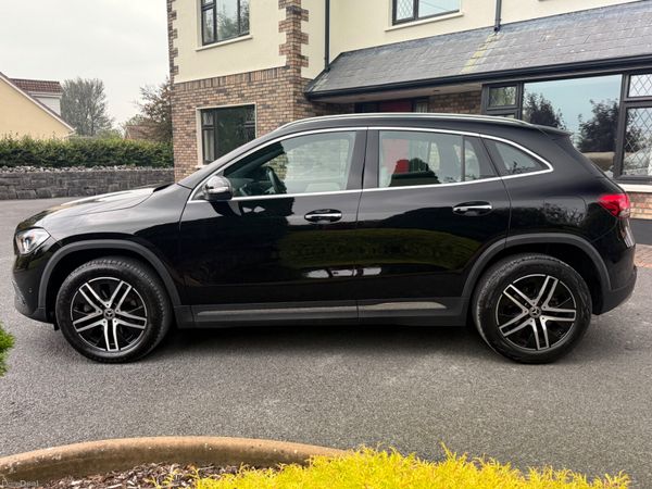 *One Owner* 222 Mercedes-Benz GLA200d! 396777344