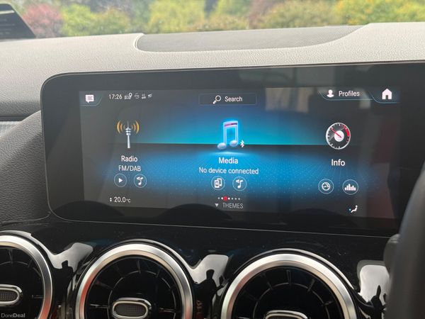 *One Owner* 222 Mercedes-Benz GLA200d! 396777374