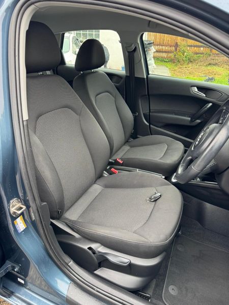 Audi A1 1.0 Auti Tfsi 52000kms 2016 396795342