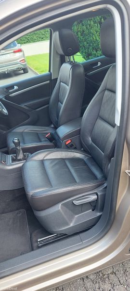 Volkswagen Tiguan 2016 396842868
