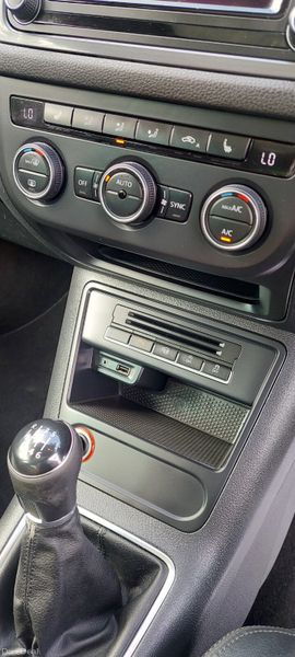 Volkswagen Tiguan 2016 396842884