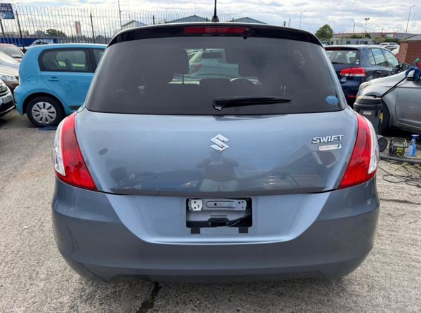 2014 Suzuki Swift GL, 5 of 14