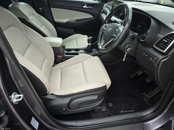 191 Hyundai Tucson EXECUTIVE PLUS 6 speed Manual 396873750