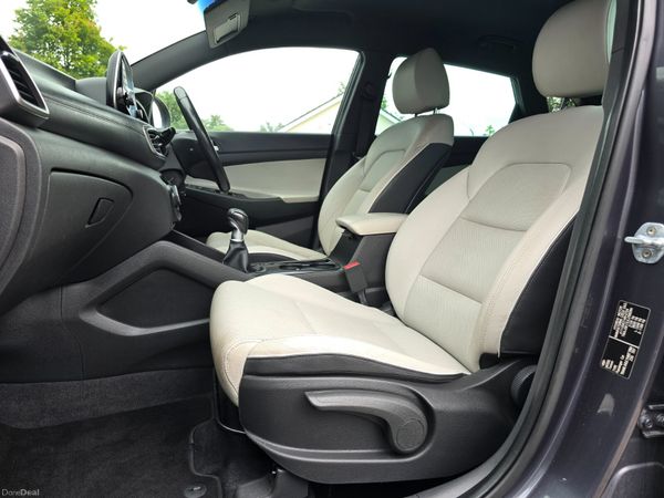 191 Hyundai Tucson EXECUTIVE PLUS 6 speed Manual 396873764