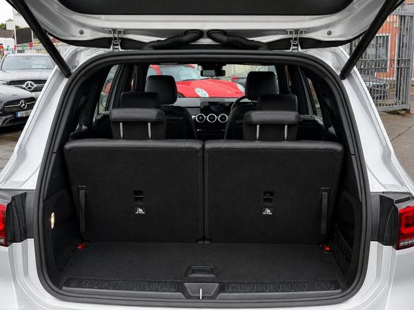 202 MERCEDES GLB 200  1.3 STYLE AUTO = 7 SEATS = 396896796