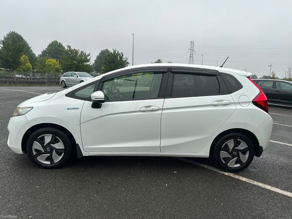 HONDA FIT 2015 HYBRID 396802784