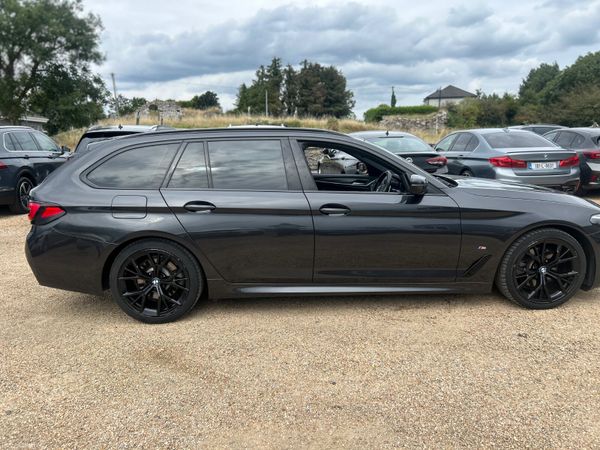 BMW 520 MSPORT TOURER 396812088