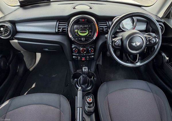Mini Cooper 2016 396821344