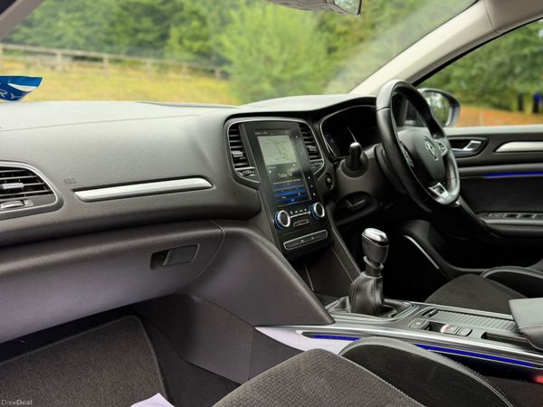 181 Renault Megane 1.5 dCi 110 DYNAMIQUE NAV 396829548